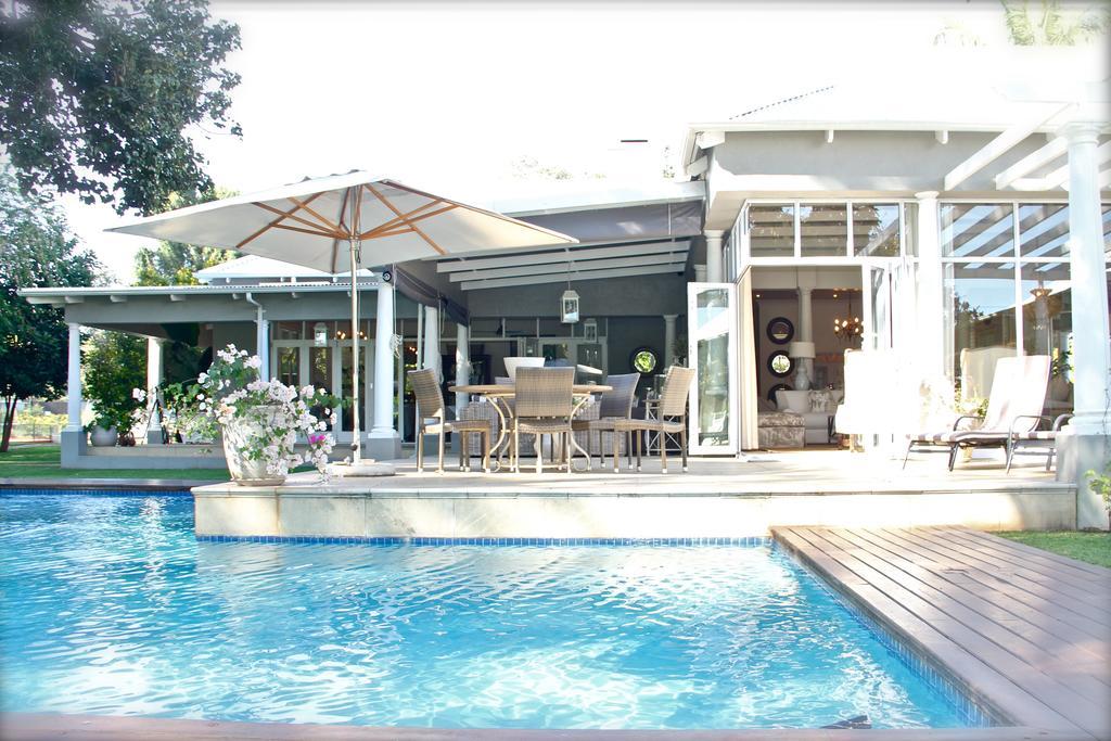 Hotel Highlands House Harare Exterior foto
